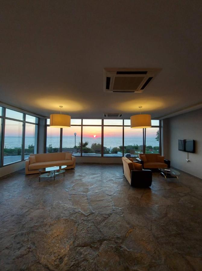Aeolos Hotel Kamariotissa Bagian luar foto