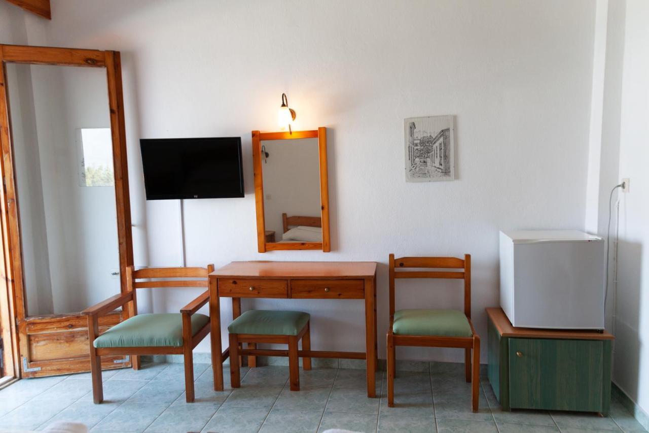 Aeolos Hotel Kamariotissa Bagian luar foto
